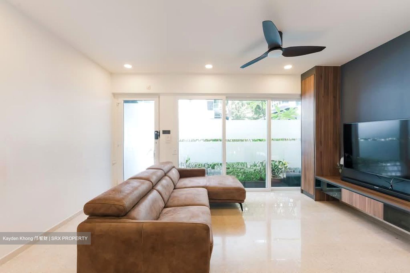 Palm Grove Regency (D19), Terrace #562101391